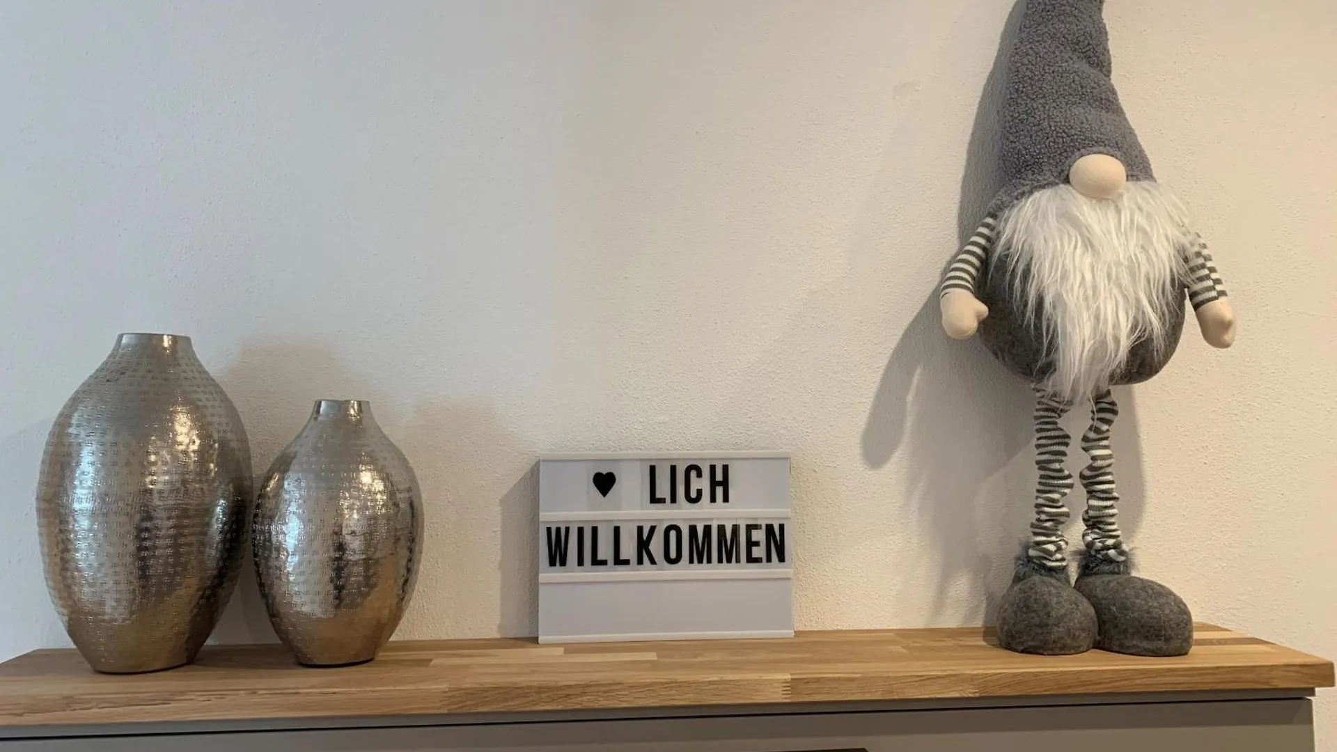 Apartment Fe Wo Brunnen - 120 Qm - Ruhige Lage - Viel Natur- Komfortabel - Grosser Balkon Und Garten - 3D Rundgang Verfuegbar Memmingen